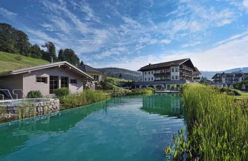 Obertal Apartment | Modern double room