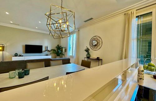 Sant Gervasi Apartment | MODERN ELEGANCE by MyRentalHost