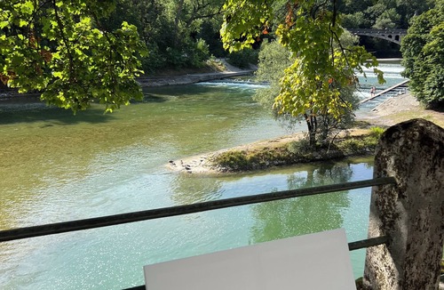 Lehel Apartment | Modern Family apartment in historic building in the center of Munich