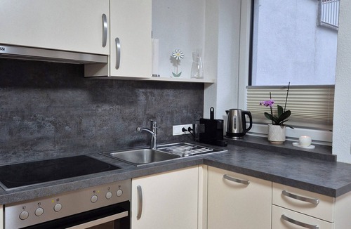 Sistrans Apartment | Modern feel-good studio * for 2 people near Innsbruck with terrace
