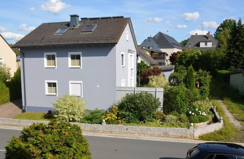 Oberkotzau Apartment | Modern furnished vacation apartment (65 sqm) for up to 4 people with free WiFi