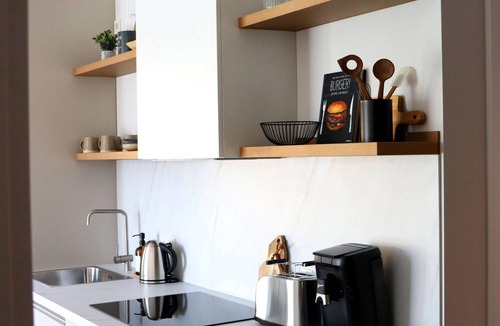 Borgerende Apartment | Modern holiday apartment with terrace and garden view in Börgerende