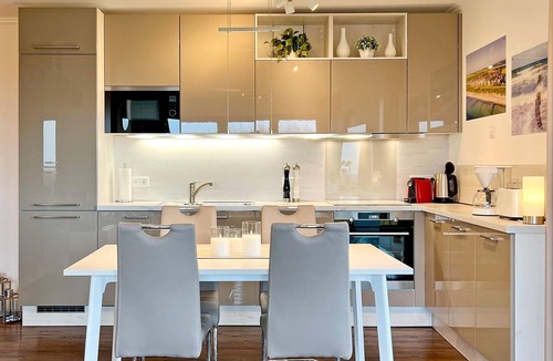 Boergerende-Rethwisch Apartment | Modern holiday apartment Villa Deichgraf WE 12 with sea view and balcony