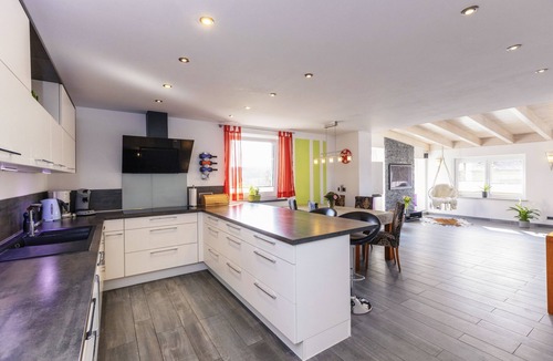 Bayersried Condo | Modern large apartment with own sauna and fireplace in Allgaeu ideal for kids
