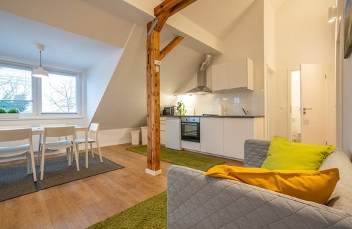Bochold Apartment | Modern & large, bright, friendly, 7 +1 persons