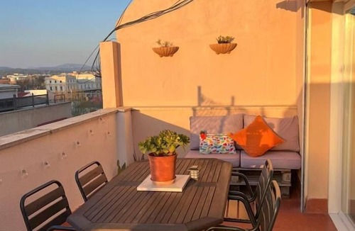 Vilanova I la Geltru Apartment | Modern, Open-plan attic apartment, large terrace