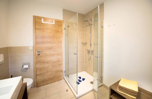 Haundorf Apartment | Modern und hochwertig ausgestattete FeWo Sonne* (80qm) für bis zu 4 Personen mit Terrasse - Urlaub auf dem Bauernhof
