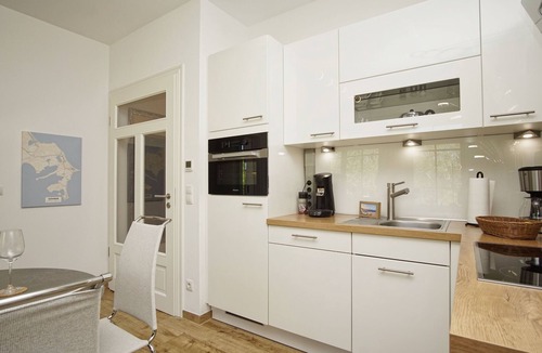 Gohren Apartment | Modern vacation apartment with private sauna and balcony - Villa Pauline FeWo 04