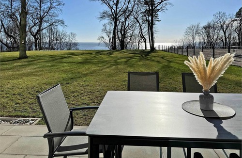 Zirchow Apartment | Modern vacation apartment with terrace and lagoon view, in the middle of nature