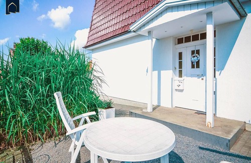 Ahlbeck Apartment | Modern vacation apartment in Ahlbeck with terrace - only 400 m to the beach