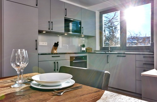 Murnau am Staffelsee Apartment | MODERN with FLAIR the TRADITION- 116sqm EC + UG - opt. 4 pers. -Terrace u. garden