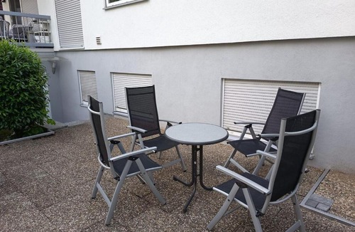 Appenweier Apartment | Moderne 90 m2 Wohnung nahe Straẞburg, Europa-Park und Schwarzwald