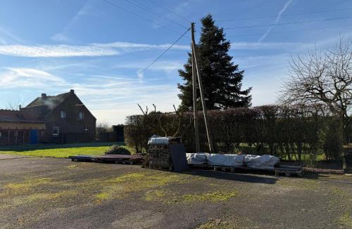 Drensteinfurt House | Moderne Doppelhaushälfte mit Garten & Terrasse I Free Wifi I Free Parking