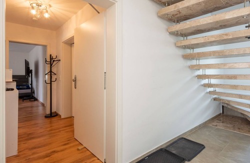 Haunsheim Apartment | Moderne Ferienwohnung in Haunsheim mit Terrasse