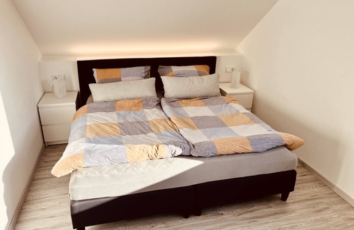 Stammbach Apartment | Moderne Ferienwohnung mit Küche und Garten