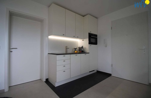 Neuensien Apartment | Moderne Ferienwohnung mit Malerischem Seeblick!