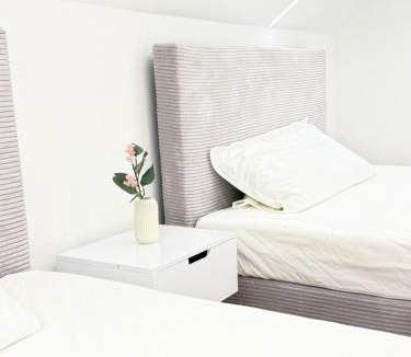 Rauxel-Nord Apartment | Moderne, neu möblierte Wohnung in zentraler Lage