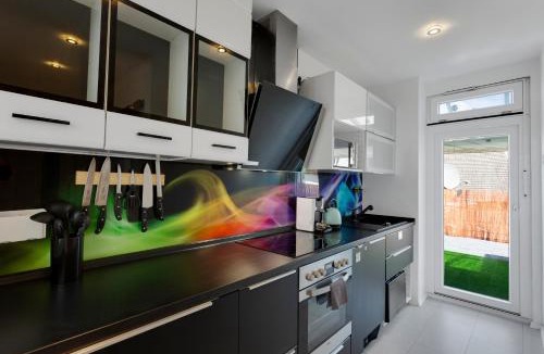 Eitorf Apartment | Moderne & Rustikale Wohnung I kostenlose Parkplätze I Zentral I Nähe Köln Messe Deutz I Top Anbindung