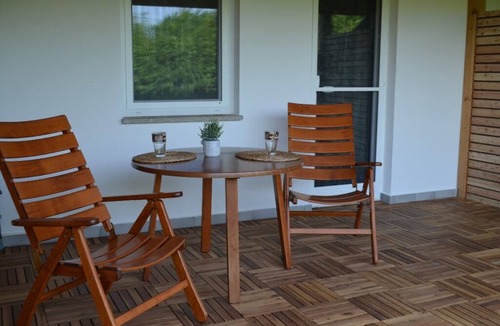 Neuloipfering Apartment | Moderne, voll ausgestattete Ferienwohnung in unmittelbarer Nähe zu Pullman City