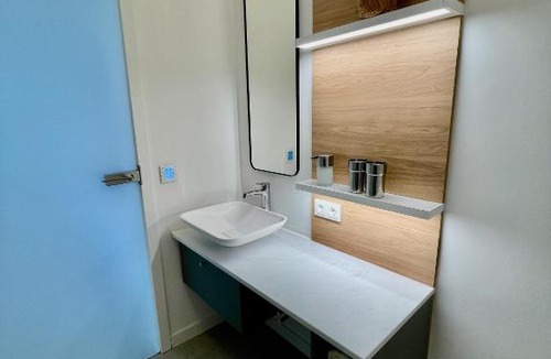 Hasbergen Apartment | Modernes neues Apartment zum Wohlfühlen - Vier