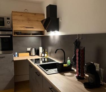 Resten Apartment | Modernes Serviced Apartment - FeWo Morgenglanz