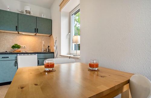 Klein Bollhagen Apartment | Mohnrot - Fulgenhaus
