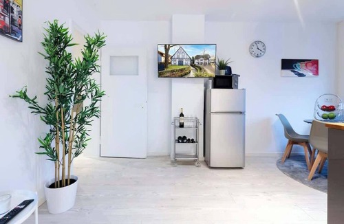 Bachviertel Apartment | MOLA Apartments-Historisches Apartment in Altstadt