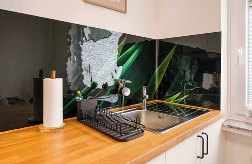 Schwerte Apartment | MOLA Apartments-Ruhrnah-Zentrum-Balkon-Parken-4P.
