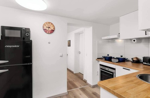 Grundschottel Condo | Mola Apartments-Wetter/5 P/Parking/Terrasse/Grill