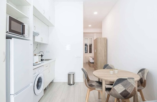 Gaztambide Apartment | Moncloa apartment, with optional parking