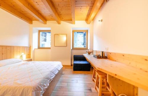 Ranzo House | More e lamponi