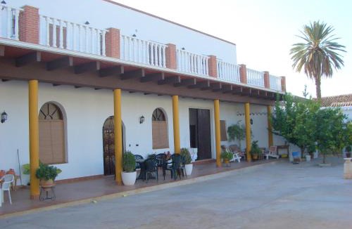 Moriles House | Moriles Traditional Farmhouse for 8