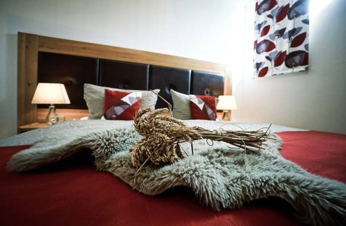Kelheim House | Motel ∙ 2 bedrooms ∙ 4 guests