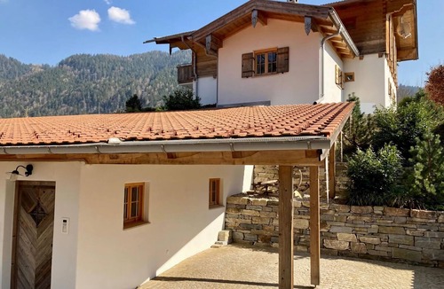 Aschau im Chiemgau House | Mountain love subject matter