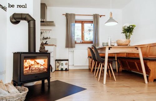 Neuhaus House | Mountain Mama Ferienhaus
