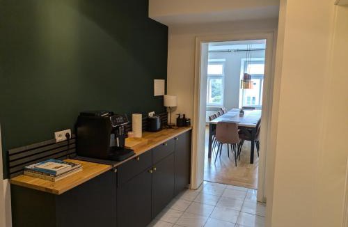 St. Paul Apartment | Munich Large Apartment 110 qm, 3 Bedrooms and very Central 1-12 Guests