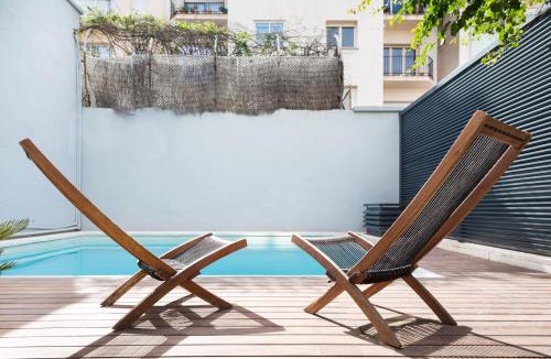 Sant Gervasi Apartment | My Space Emirates - Modern Duplex with Private Garden and Swimming Pool