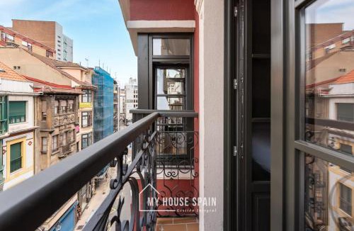Gijon City Centre Apartment | MyHouseSpain - Luminoso Ático Duplex en Gijón