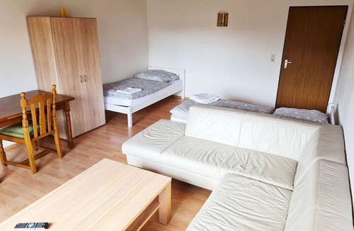 Petersaurach Apartment | Nü04 - Ferienwohnung mit Garten in Langenloh bei Nürnberg, 85qm, 3 Zimmer, Max. 6 Personen