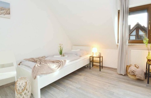 Simonshofen Apartment | Nü09 - Schöne Ferienwohnung mit Balkon in Lauf an der Pegnitz bei Nürnberg, 110qm, 4 Zimmer, Max. 8 Personen
