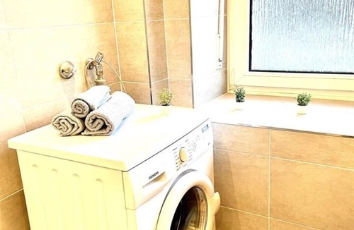 Mitte Apartment | N - Ferienwohnung für 4 Personen