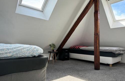 Werne Apartment | Nathanael Ferienwohnung mit Küche, WLAN & 4 Schlafzimmern