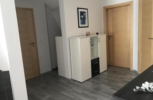 Theilenhofen Apartment | NEU! Moderne Fewo mit Pool am Brombachsee