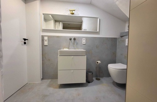 Old Town Apartment | Neu Saniertes Appartement in der Historischen Stadt Nördlingen