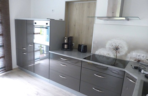 Koenigstein Apartment | Neue Ferienwohnung für 2 Personen mit Grillmöglichkeit