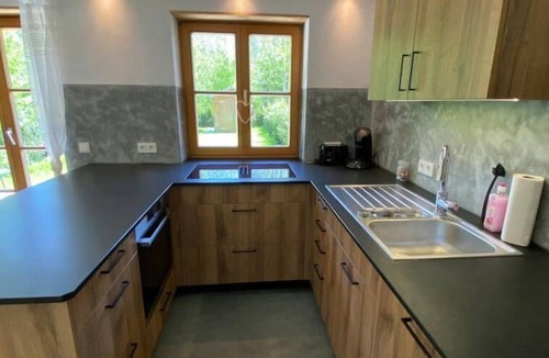 Holzkirchen Apartment | Neurenovierte 60m2 Fewo Xaverl zw. Stadt&bergen