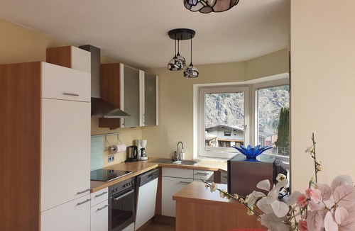 Sautens Apartment | New apartment, 2 bedrooms, big kitchen-cum-living, pets welcome