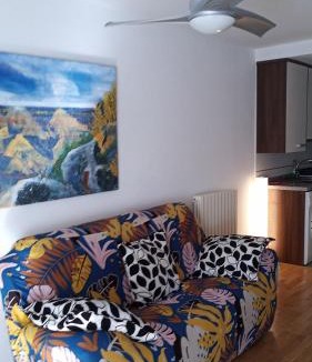 Zaragoza Old Town Apartment | New, cozy apartment Plaza del Pilar-Fuenclara