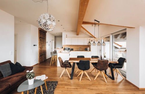 Berghof Condo | New dream apartment with views over the Bannwaldsee in the Allgäu mountains.