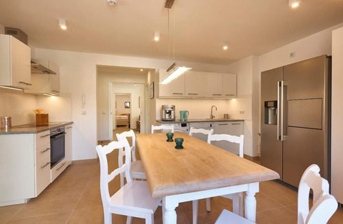 Regenhutte Apartment | New loft with terrace and pool